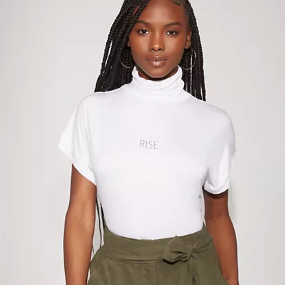 NWT Gabrielle Union Rise Mock Neck T shirt